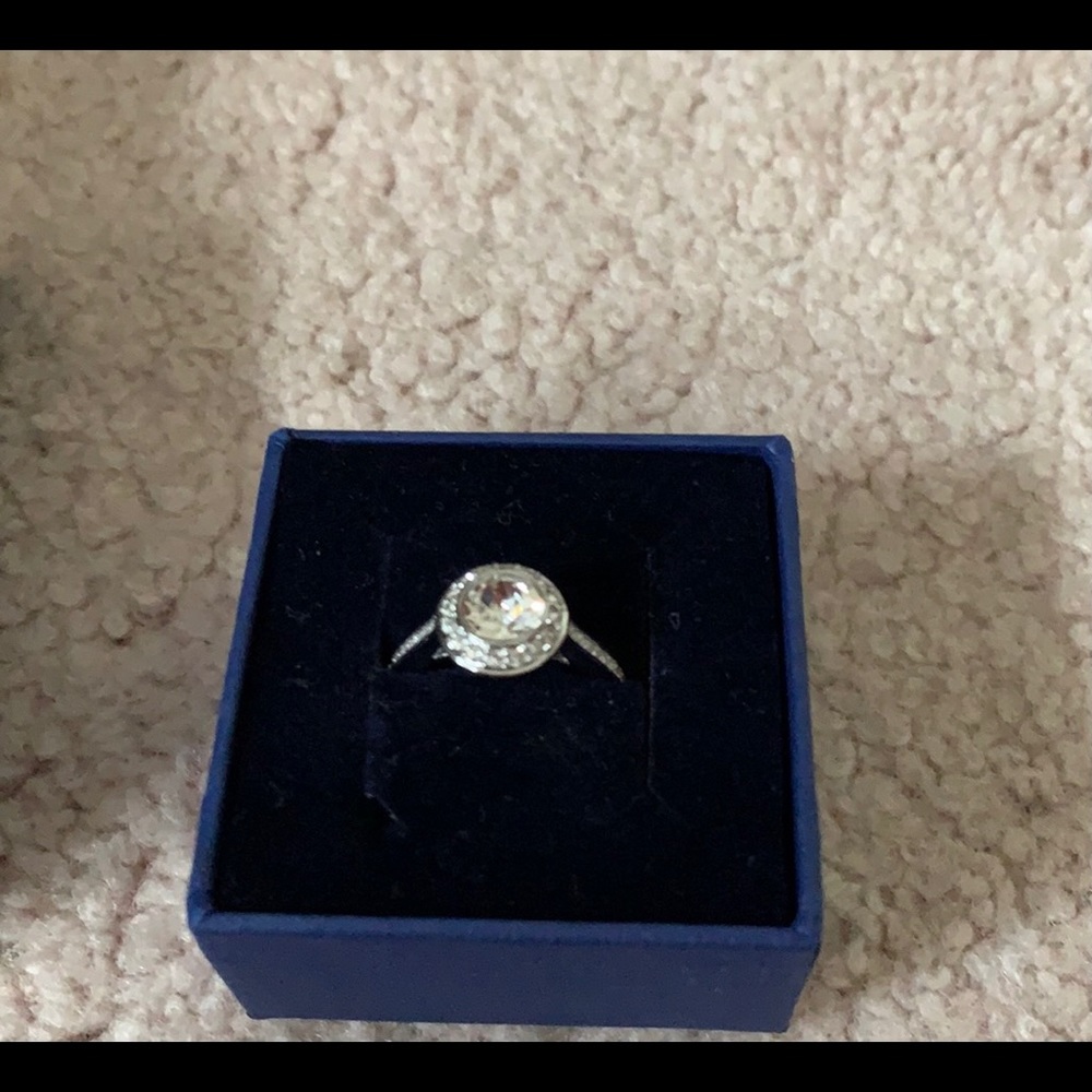 Swarovski Ring
